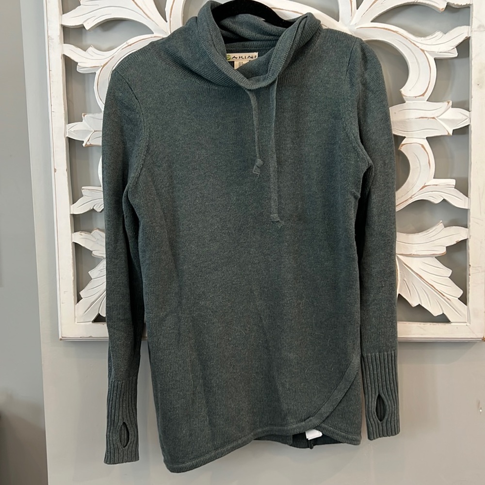 Cowlneck lightweight sweater